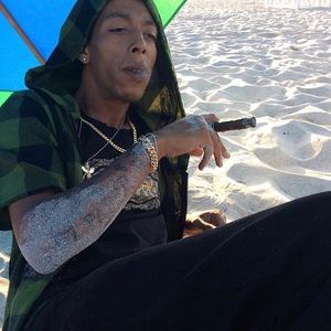 Meet your Posher, Jay